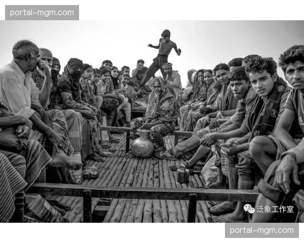 平台侧在本周期内拓展全景叙事能力 这种方式有效填补了赛场临场感缺憾 平台侧在本周期内拓展全景叙事能力 这种方式有效填补了赛场临场感缺憾