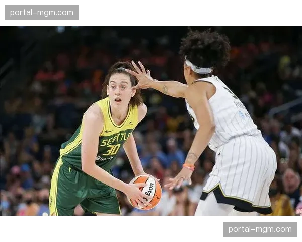 评论:水星队进攻效率回升但防守顽疾未解,四月份战绩压力骤增 评论:水星队进攻效率回升但防守顽疾未解,四月份战绩压力骤增