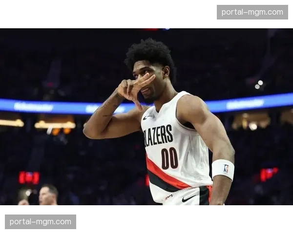 开拓者108-120不敌马刺，系列赛1-2落后